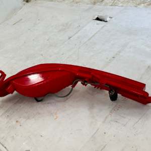 2021-2023 Hyundai Santa Fe Rear Bumper Passenger Side Reflector Light - Image 3
