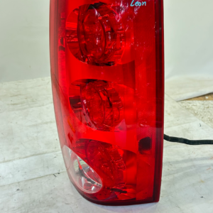 2007-2014 GMC Yukon Passenger Side Taillight - Image 8