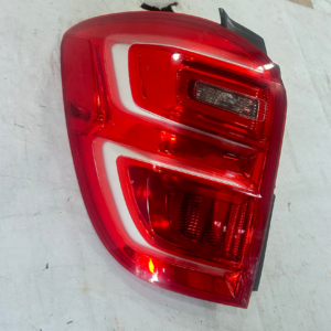 2016-2017 Chevrolet Equinox Driver Side Halogen Taillight - Image 5