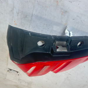 2016-2017 Chevrolet Equinox Driver Side Halogen Taillight - Image 8