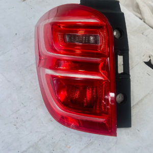 2016-2017 Chevrolet Equinox Driver Side Halogen Taillight - Image 3
