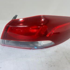 2017-2018 Hyundai Elantra Passenger side Taillight - Image 10