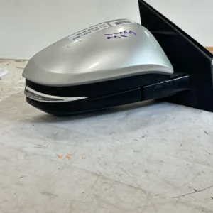 2013-2018 Toyota RAV4 OEM right Passenger side Mirror - Image 8