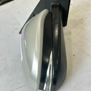 2013-2018 Toyota RAV4 OEM right Passenger side Mirror - Image 3