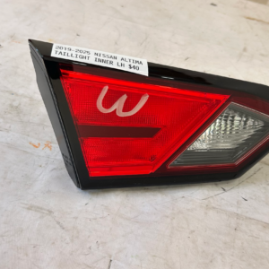 2019-2025 NISSAN ALTIMA Trunk REAR LEFT Driver INNER TAILLIGHT STOP BRAKE LIGHT OEM - Image 2