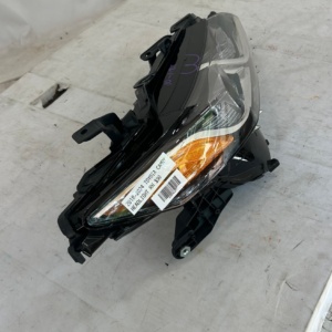 2018-2024 Toyota Camry Aftermarket headlight Right Passenger Side - Image 7