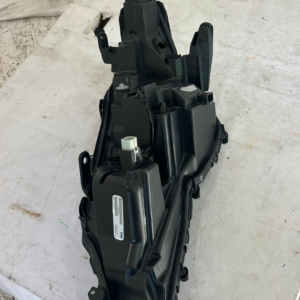 2018-2024 Toyota Camry Aftermarket headlight Right Passenger Side - Image 4