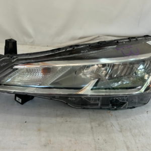 2021 - 2024 Nissan Kicks Left Driver side Headlight Halogen OEM - Image 6