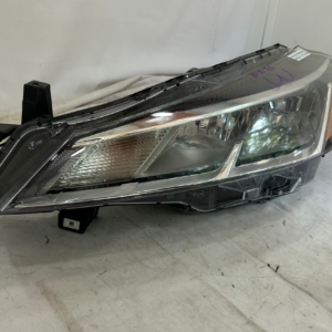 2021 - 2024 Nissan Kicks Left Driver side Headlight Halogen OEM - Image 2
