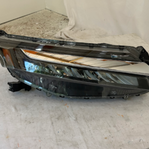 2018 2021  HONDA CLARITY RH PASSENGER RIGHT LED HEADLIGHT OEM - Image 2