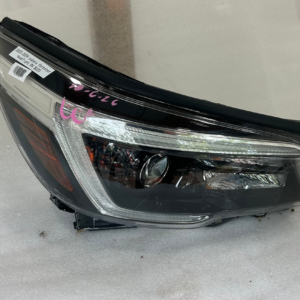 2022-2024 Subaru Forester OEM Headlight , Right Passenger Side - Image 11
