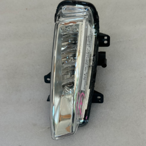 2015-2019 LAND ROVER DISCOVERY SPORT RIGHT Passenger Side FOG LIGHT LAMP - Image 9